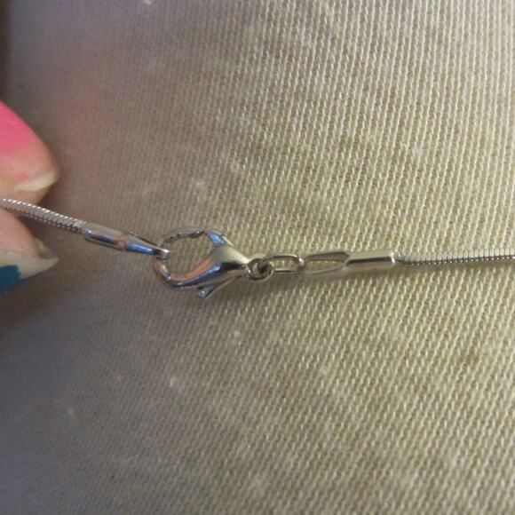 Silver Tone Dolphin Necklace Ocean Abalone Pendant Chain - Picture 12 of 13